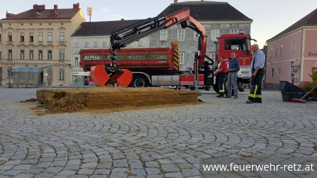Foto 6, 14.09.2018, Mittwochsübungen - Kran und Greifzug im Einsatz Foto 6, 14.09.2018, Mittwochsübungen - Kran und Greifzug im Einsatz