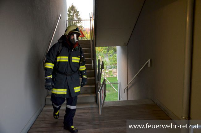 Foto 2, 29.10.2018, Leistungstest für Atemschutzträger (Finnentest) erfolgreich durchgeführt Foto 2, 29.10.2018, Leistungstest für Atemschutzträger (Finnentest) erfolgreich durchgeführt
