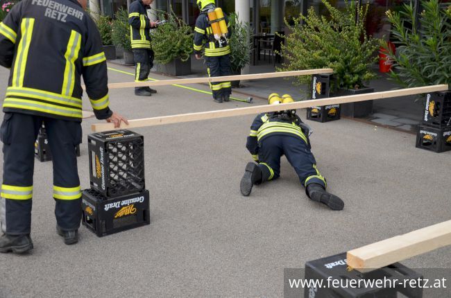 Foto 6, 29.10.2018, Leistungstest für Atemschutzträger (Finnentest) erfolgreich durchgeführt Foto 6, 29.10.2018, Leistungstest für Atemschutzträger (Finnentest) erfolgreich durchgeführt