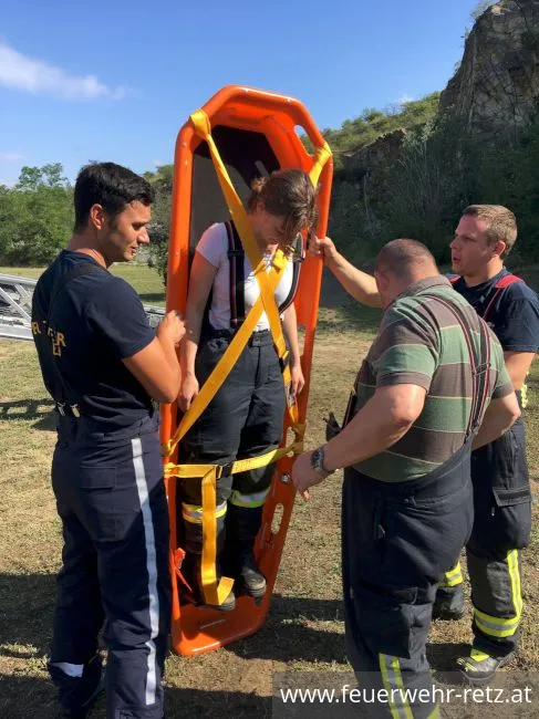 Foto 8, 16.07.2019, Technische Übung im Steinbruch Obernalb
