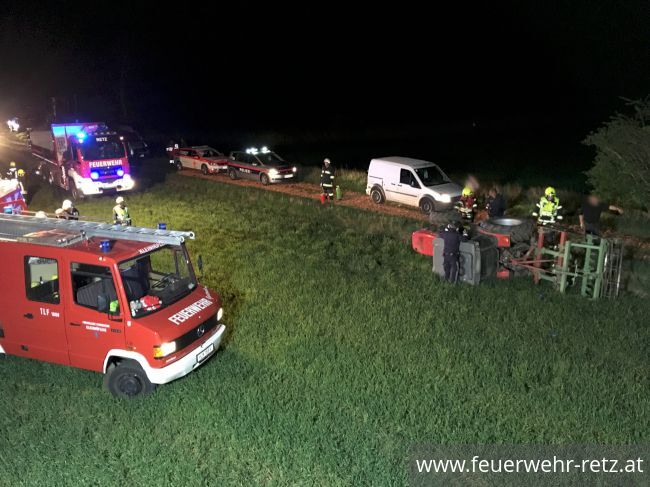 Foto 1, 26.04.2019, Technischer Einsatz - Tödlicher Verkehrsunfall im Gemeindegebiet von Kleinhöflein