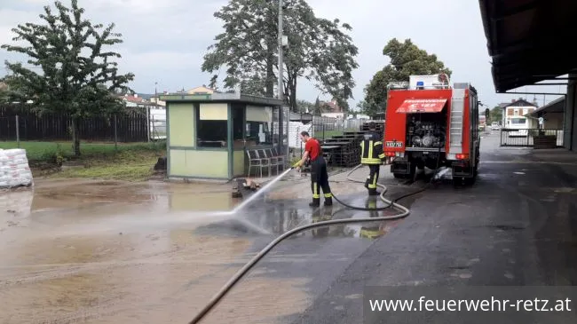 Foto 7, 05.08.2019, Unwetter über Retz - Mehrere Einsätze für die Feuerwehr