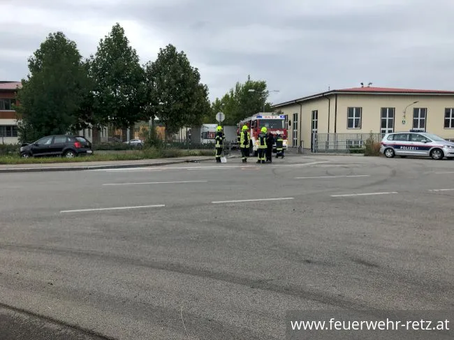 Foto 2, 02.09.2019, Technischer Einsatz - Fahrzeugbergung