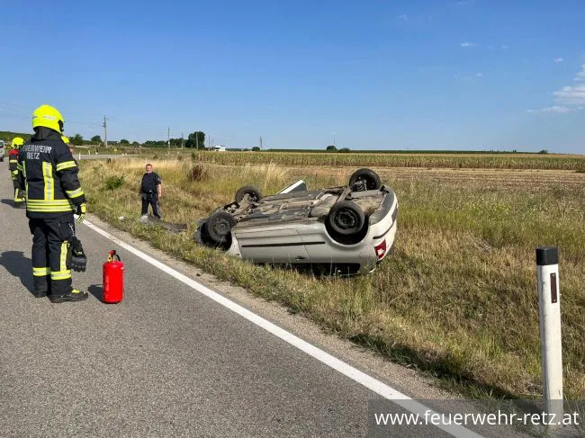 Foto 4, 08.08.2022, Technischer Einsatz - Fahrzeugbergung nach Verkehrsunfall Foto 4, 08.08.2022, Technischer Einsatz - Fahrzeugbergung nach Verkehrsunfall