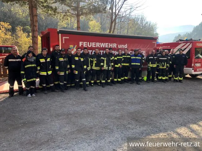 Foto 4, 02.11.2021, KHD-Einsatz - Waldbrand Hirschwang