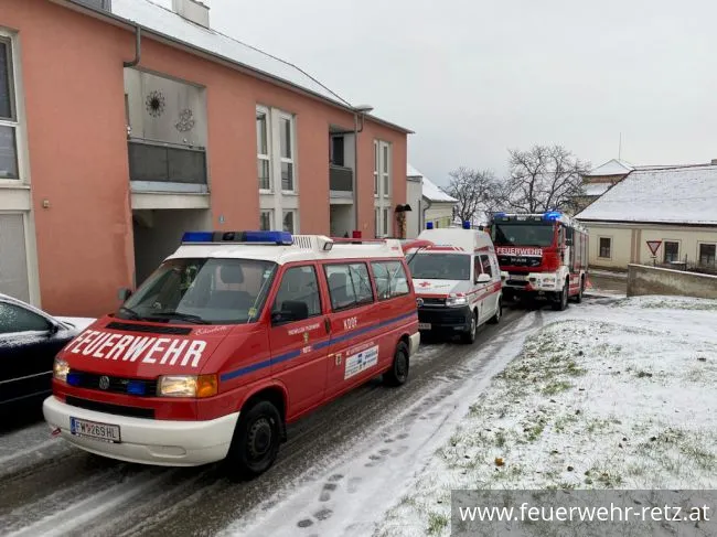 Foto 2, 16.12.2022, Technischer Einsatz - Türöffnung