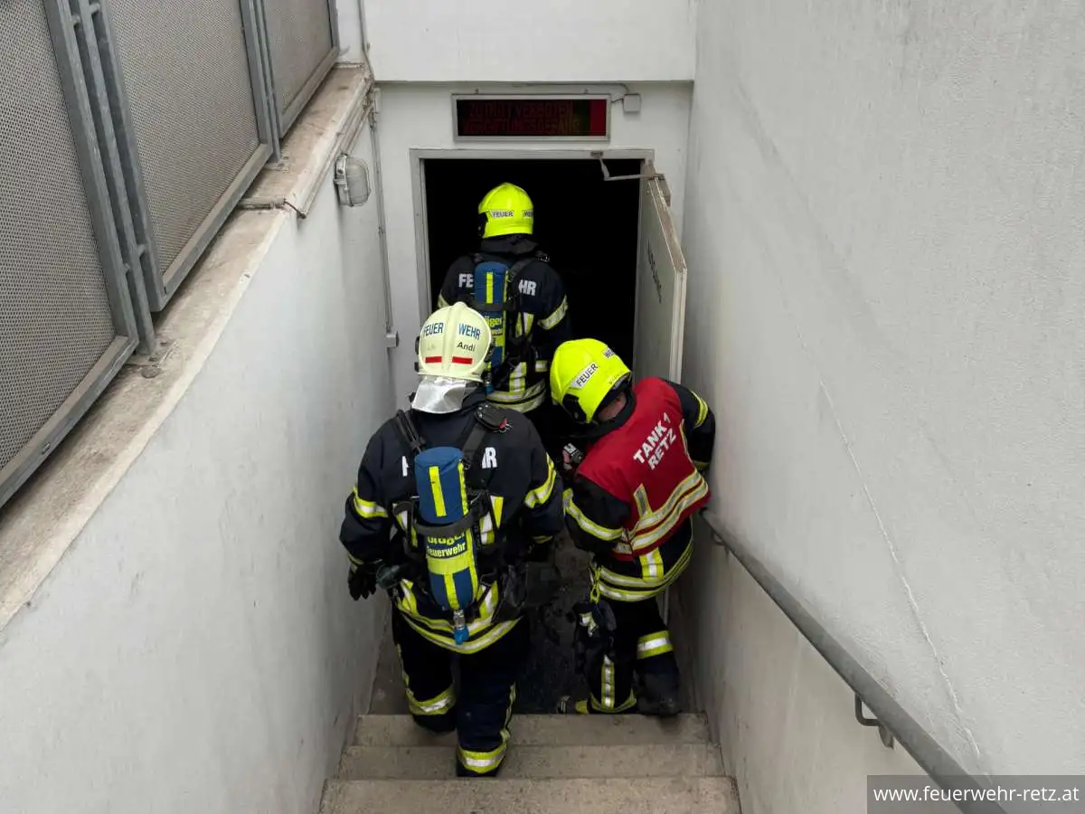 Foto 3, 28.01.2026, Schadstoffeinsatz - Zwei Einsätze in kurzer Zeit für die Feuerwehr Retz Foto 3, 28.01.2026, Schadstoffeinsatz - Zwei Einsätze in kurzer Zeit für die Feuerwehr Retz